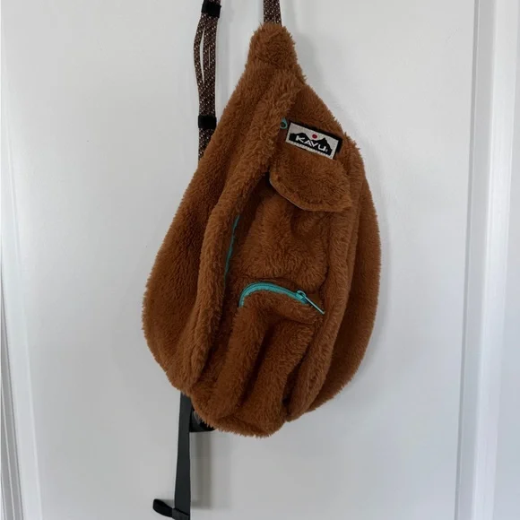 Kavu | Bags | Kavu Fuzzy Sling Bag | Poshmark display picture 1